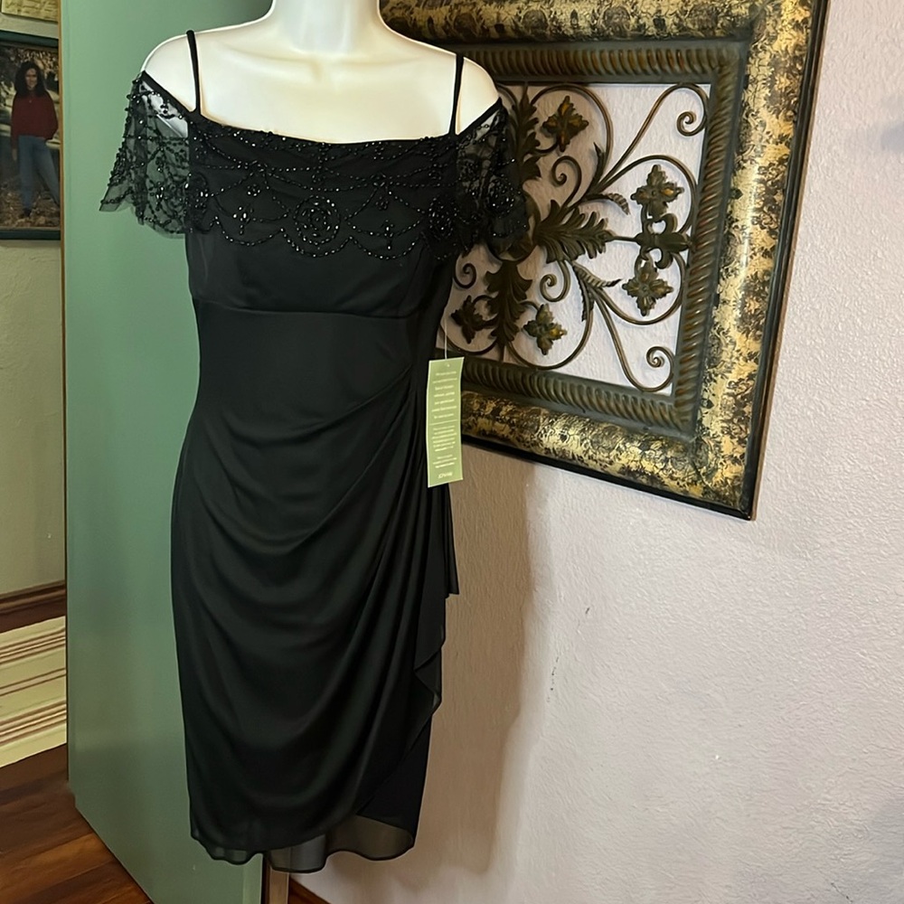 NWT DJ-Jaz semi- formal dress- beaded net overlay/ chiffon layer Sz 4
